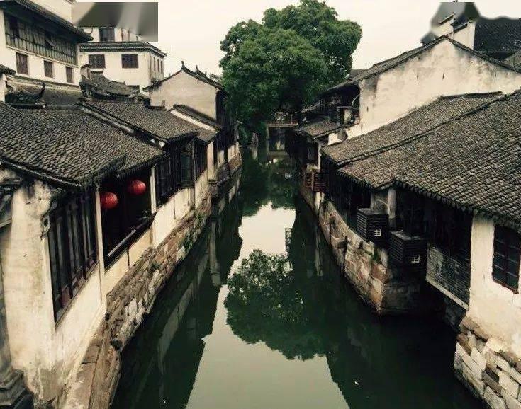 我和我的朋友关系很好，可为什么他听说我可他喜欢的人发生过肉体接触就果断和我断绝关系，现在的00后都游戏画面